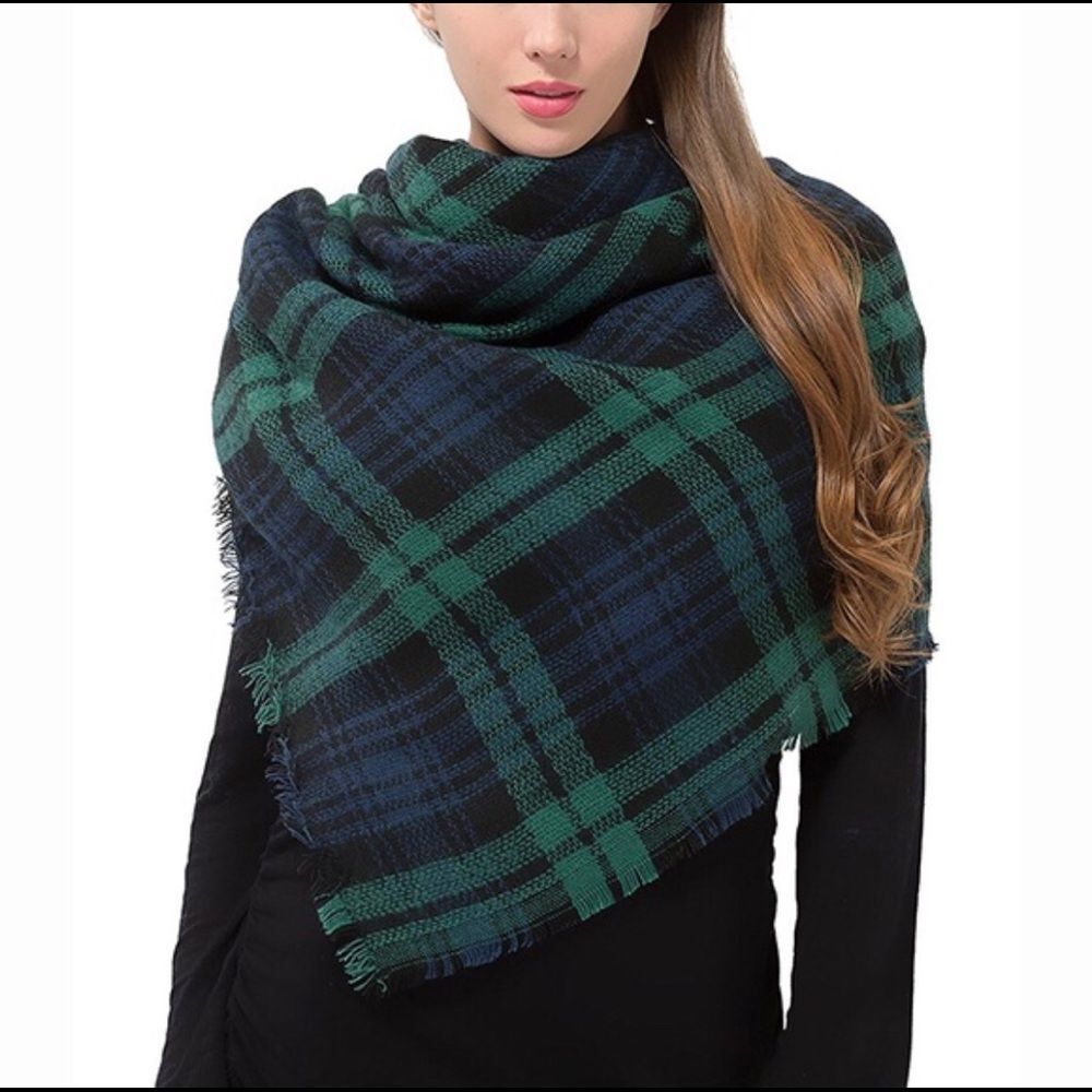 🍂 GREEN/BLUE PLAID SCARF NEW🍂